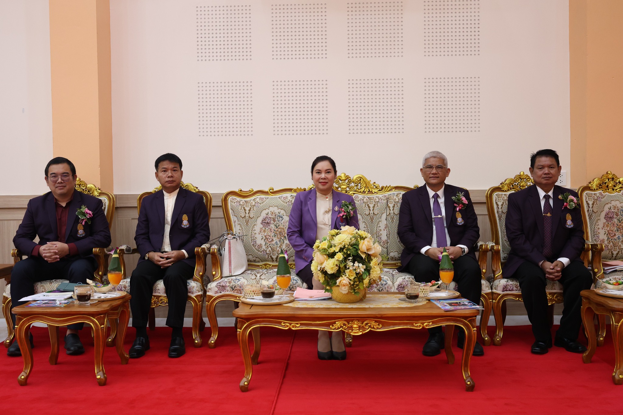ประชุมผู้บริหารสถานศึกษาในสังกัดสพม.ชลบุรี ระยอง ครั้งที่ 9/2567 ณ โรงเรียนแกลง“วิทยสถาวร”