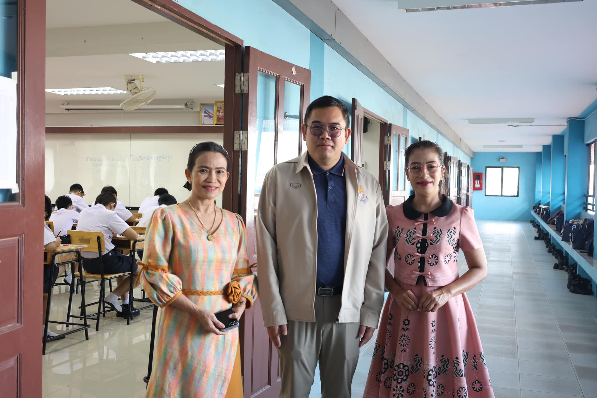 การสอบคัดเลือกนักเรียนเพื่อเป็นผู้แทนประเทศไทยไปแข่งขันวิทยาศาสตร์โอลิมปิกระหว่างประเทศ ระดับม.ต้น ครั้งที่ 22 ประจำปี 2568 (IJSO 2025) : สนามสอบ โรงเรียนชลราษฎรอำรุง จ. ชลบุรี/โรงเรียนวัดป่าประดู่ จ. ระยอง