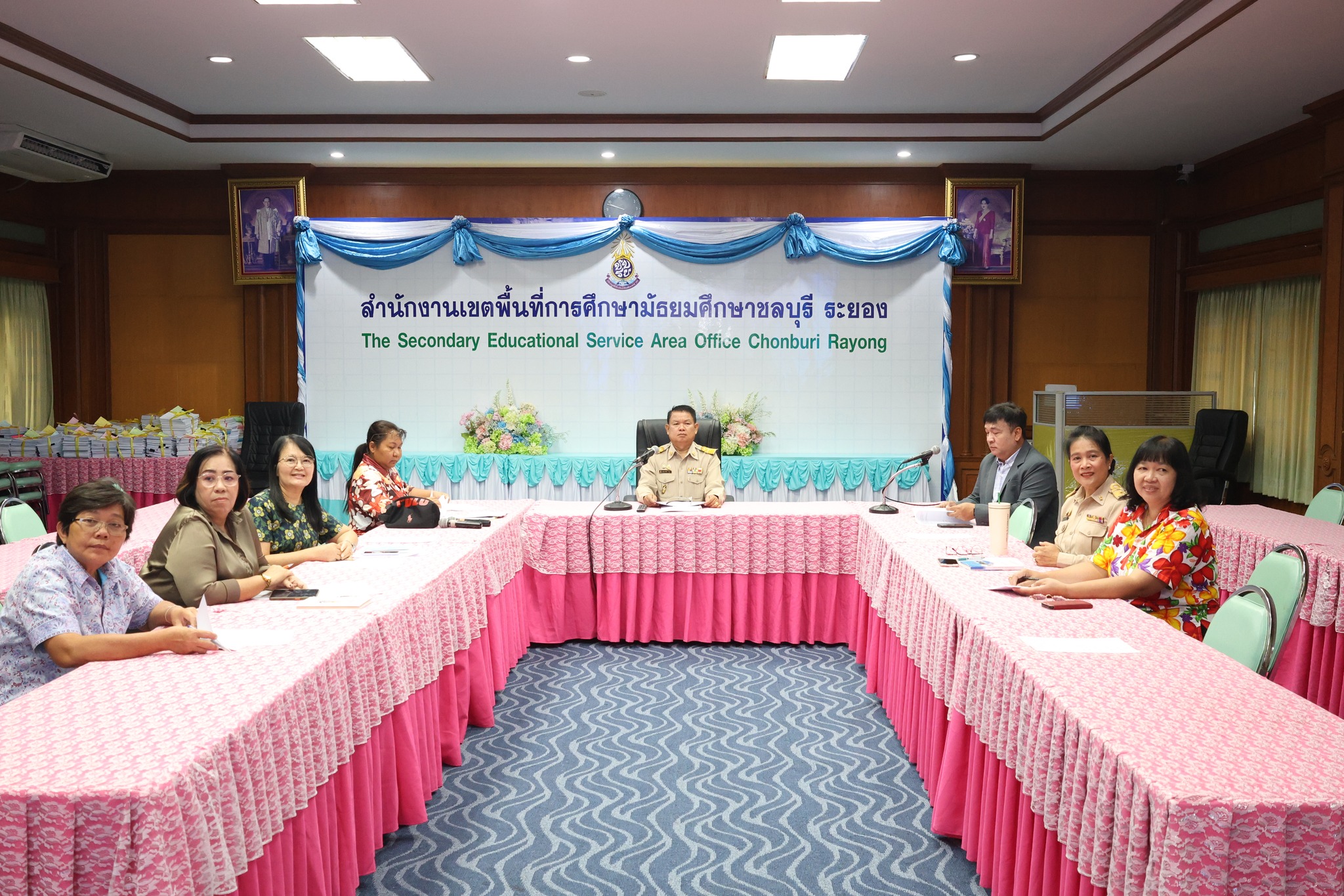 ประชุมเชิงปฏิบัติการขับเคลื่อนการประเมินสมรรถนะการเป็นระบบราชการ 4.0 (PMQA 4.0) และตัวชี้วัดผลลัพธ์ตามมาตรการปรับปรุงประสิทธิภาพในการปฏิบัติราชการของสำนักงานเขตพื้นที่การศึกษา ประจำปีงบประมาณ พ.ศ. 2568