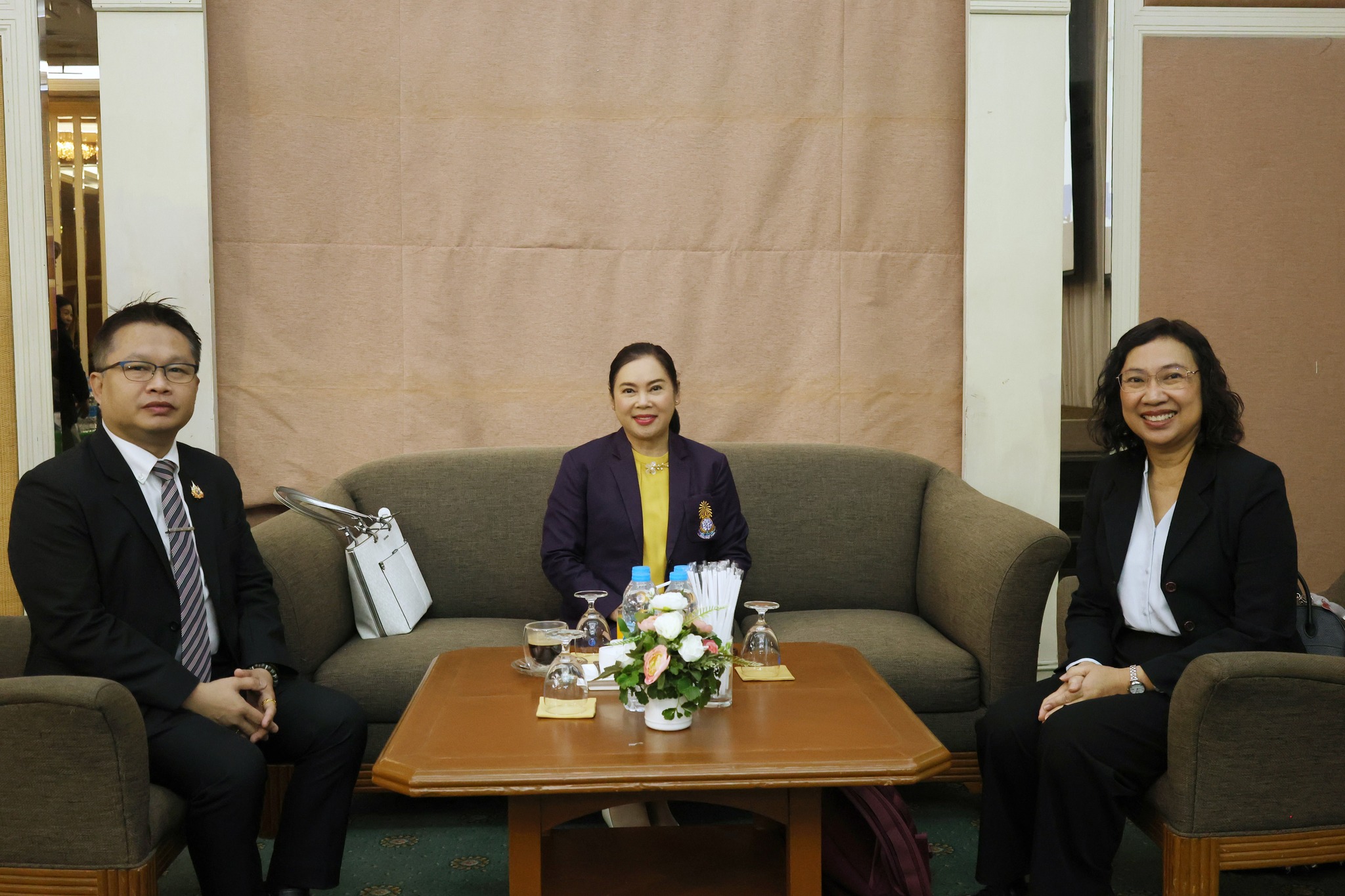 การประชุมเชิงปฏิบัติการส่งเสริมการจัดการศึกษาเพื่อพัฒนาศักยภาพและคณลักษณะของผู้เรียนด้วยการเรียนรู้อย่างมีความสุข “เรียนที่ชอบ เส้นทางที่ใช่ ได้ความสุข” ในเขตพัฒนาพิเศษภาคตะวันออก (EEC) (ครั้งที่ 3/ จ. ชลบุรี)