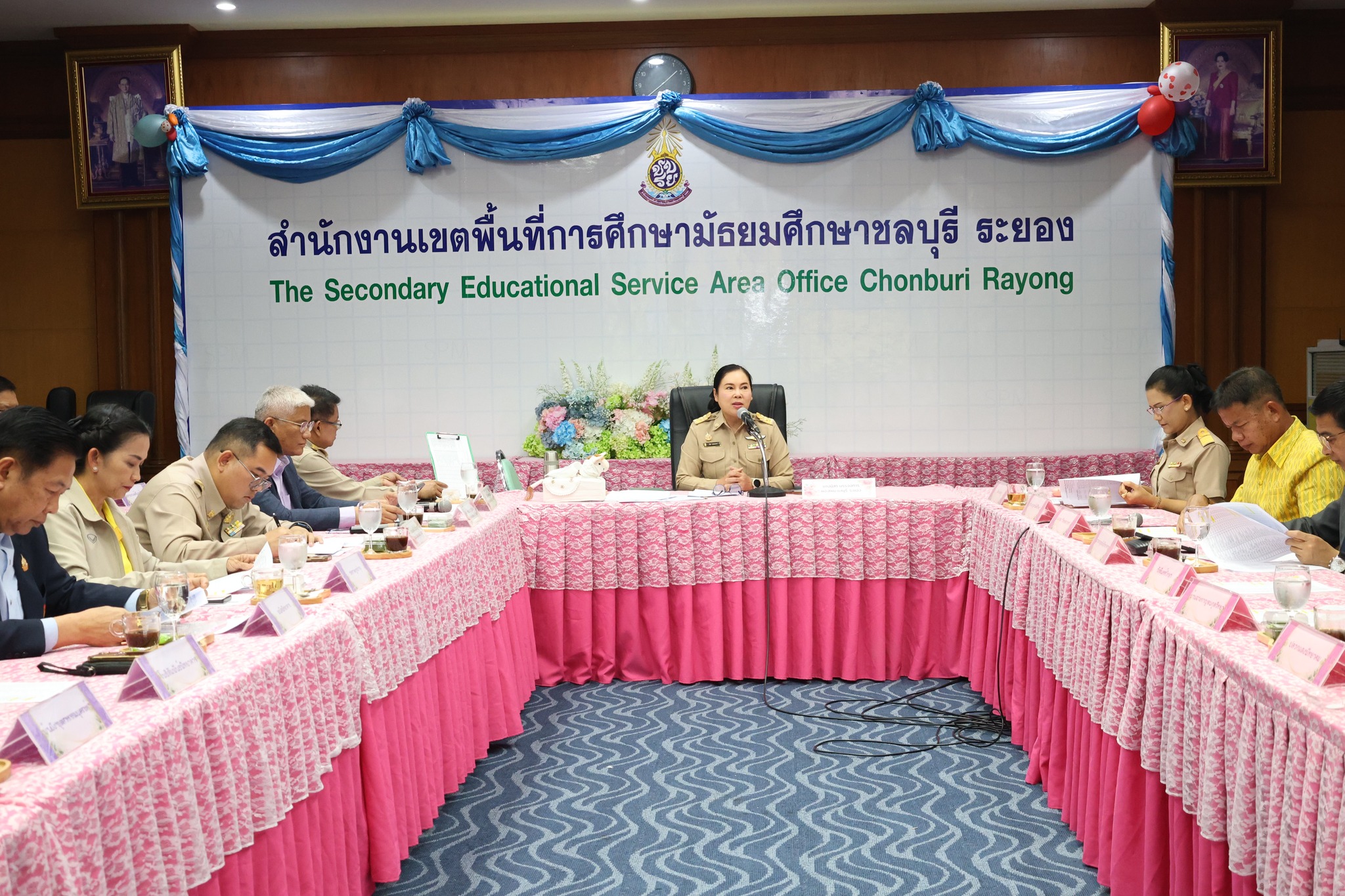 ประชุมคณะกรรมการตามโครงการพัฒนาศักยภาพครูผู้ช่วยสู่การเป็นครูมืออาชีพ สังกัดสพม.ชลบุรี ระยอง