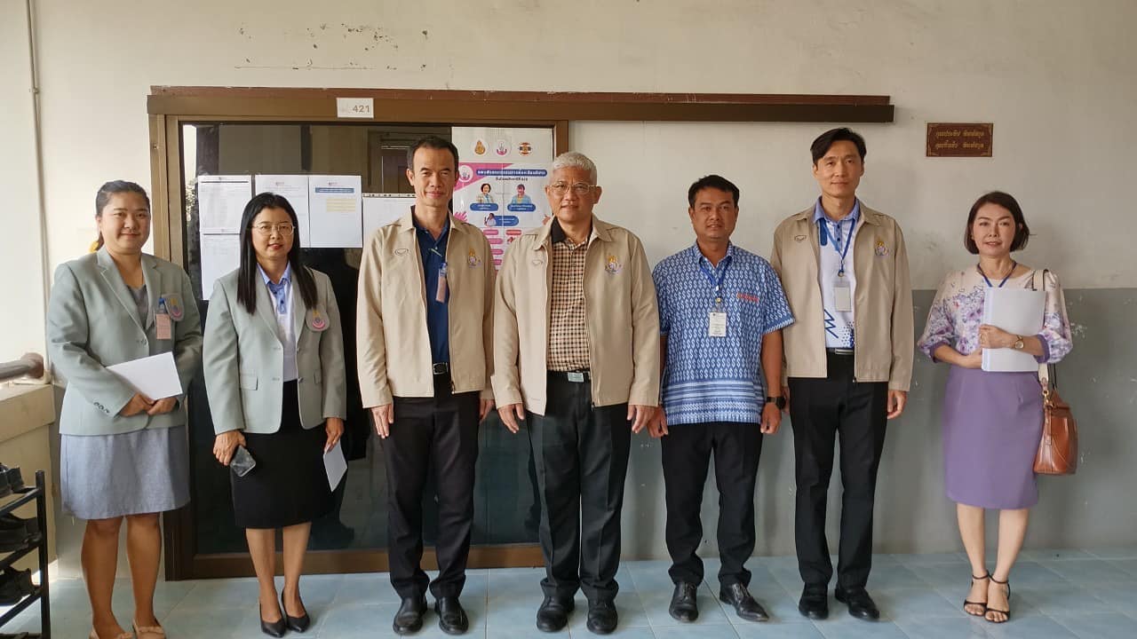 การตรวจเยี่ยมสนามสอบ O-NET ชั้นมัธยมศึกษาปีที่ 6 ปีการศึกษา 2567 ณ สนามสอบสหวิทยาเขตระยอง 1 ประจำรอบสอบที่ 4
