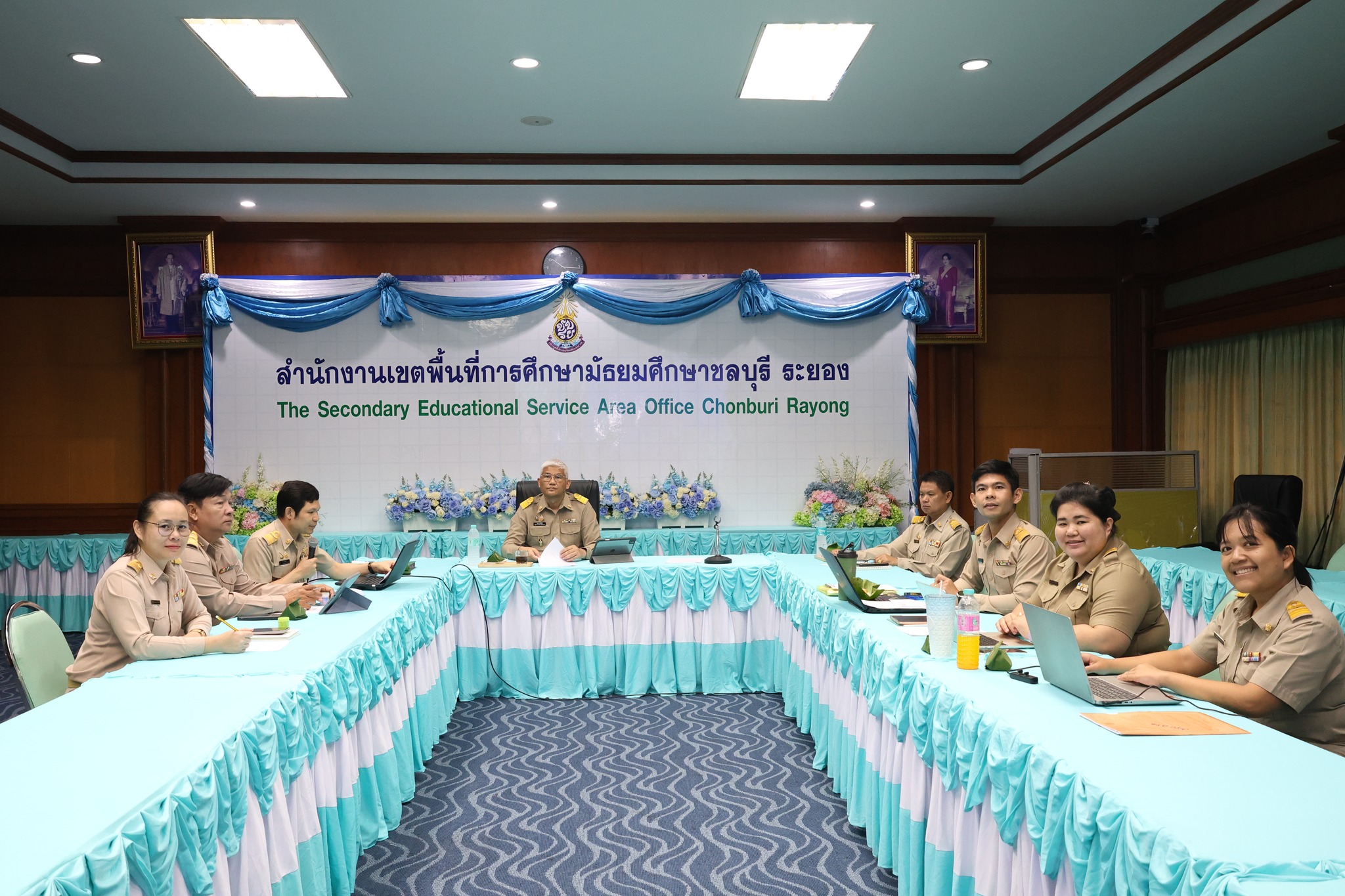 ประชุมคณะกรรมการดำเนินงานขับเคลื่อนกิจกรรมต่อยอดการขยายผลการสร้างข้อสอบวัดความฉลาดรู้ด้านการอ่าน วิทยาศาสตร์ และคณิตศาสตร์ ระดับมัธยมศึกษาตอนต้น รูปแบบ ON Demand “เรียนได้ทุกที่ ทุกเวลา”