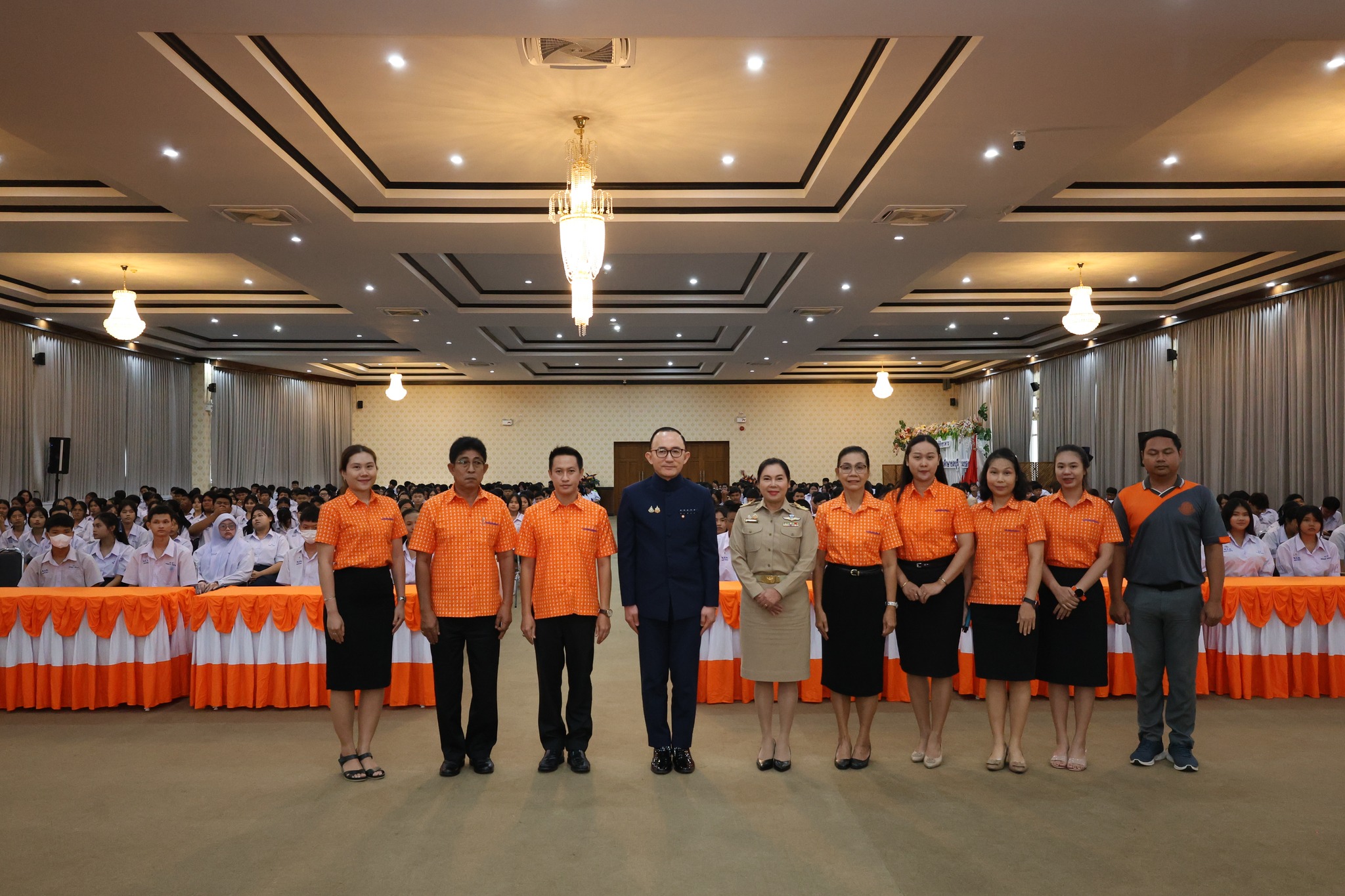 หม่อมหลวงปนัดดา ดิศกุล บรรยายพิเศษ “ความเพียร ซื่อตรง เป็นสุภาพชน คือ นวัตกรรมเพื่อการสืบสาน รักษา และต่อยอด” แก่นักเรียนระดับมัธยมศึกษาชั้นปีที่ 4 ณ โรงเรียนโพธิสัมพันธ์พิทยาคาร