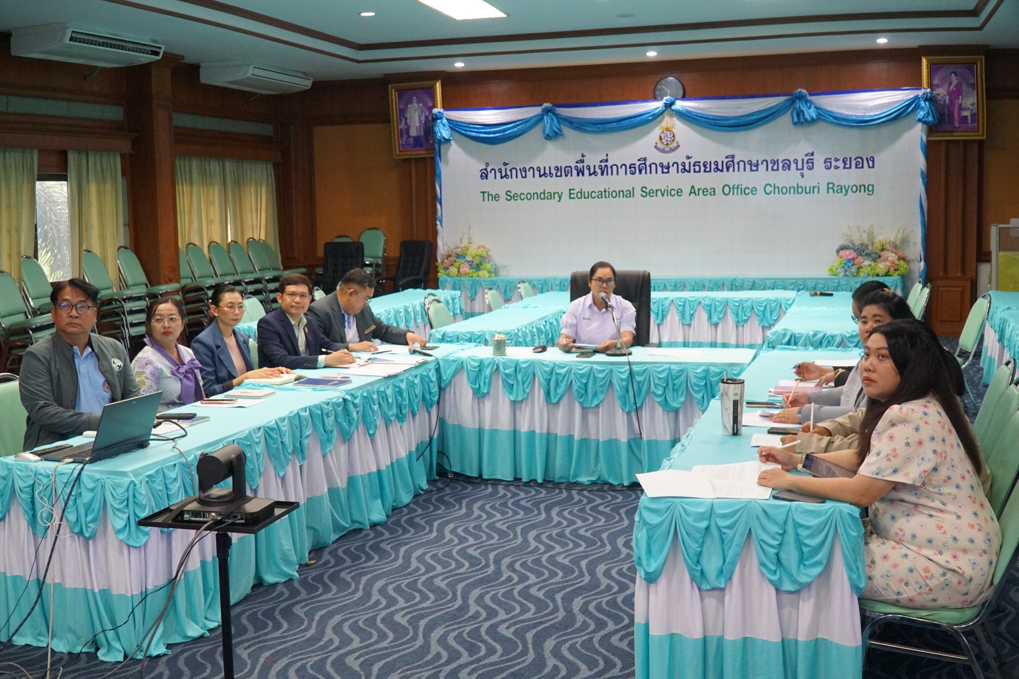 ประชุมคณะทำงาน เพื่อเตรียมการอบรมตามโครงการเยาวชนรุ่นใหม่ รู้ทันภัยยาเสพติด มีทักษะชีวิต เพื่อการป้องกันและ แก้ไขปัญหายาเสพติดในสถานศึกษาอย่างยั่งยืน รุ่นที่ 2