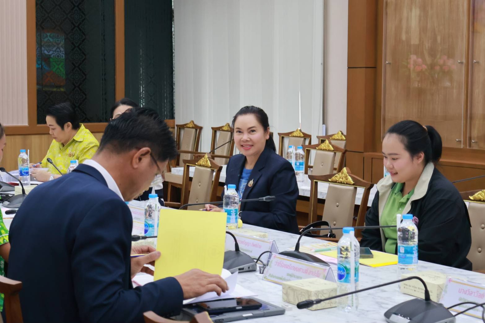 ประชุมพิจารณาทุนการศึกษามูลนิธิคุณพุ่ม ปีการศึกษา 2568 ณ ห้องประชุมพระรักษาเทพ ศาลากลางจังหวัดชลบุรี