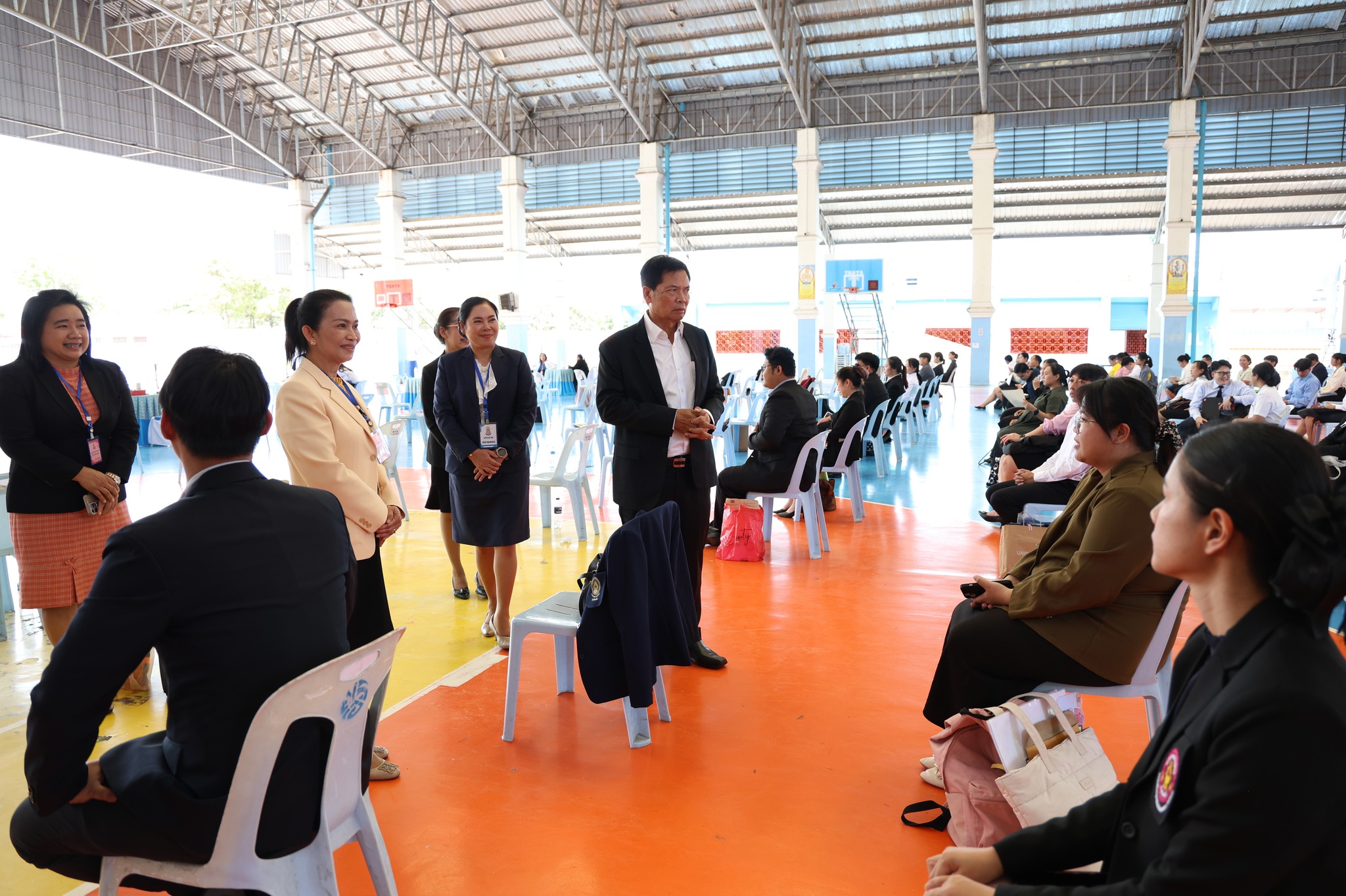 การสอบแข่งขันเพื่อบรรจุและแต่งตั้งเป็นข้าราชการครูและบุคลากรทางการศึกษาตำแหน่งครูผู้ช่วย (ว14) ภาค ค ความเหมาะสมกับตำแหน่ง วิชาชีพ และการปฏิบัติงานในสถานศึกษา สังกัด สพฐ. ประจำปี พ.ศ. 2568 ณ สนามสอบโรงเรียนชลราษฎรอำรุง