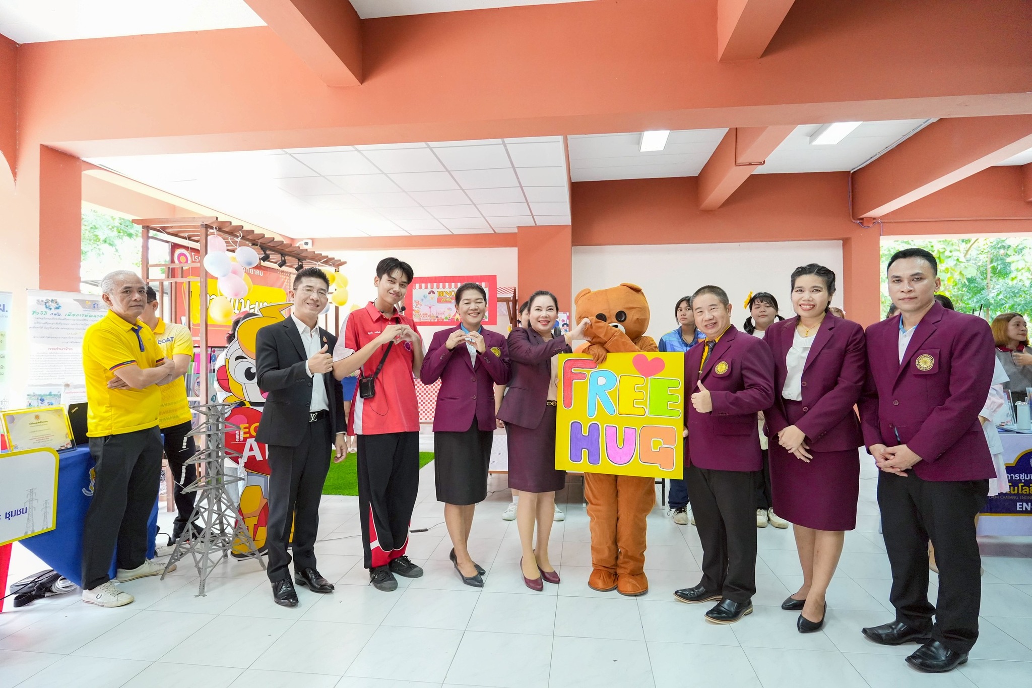 งานเปิดบ้านวิชาการ (Open House) ประจำปีการศึกษา 2568 ในหัวข้อ “Surasak จุดประกายฝัน ปลุกพลังอนาคต” ณ โรงเรียนสุรศักดิ์วิทยาคม