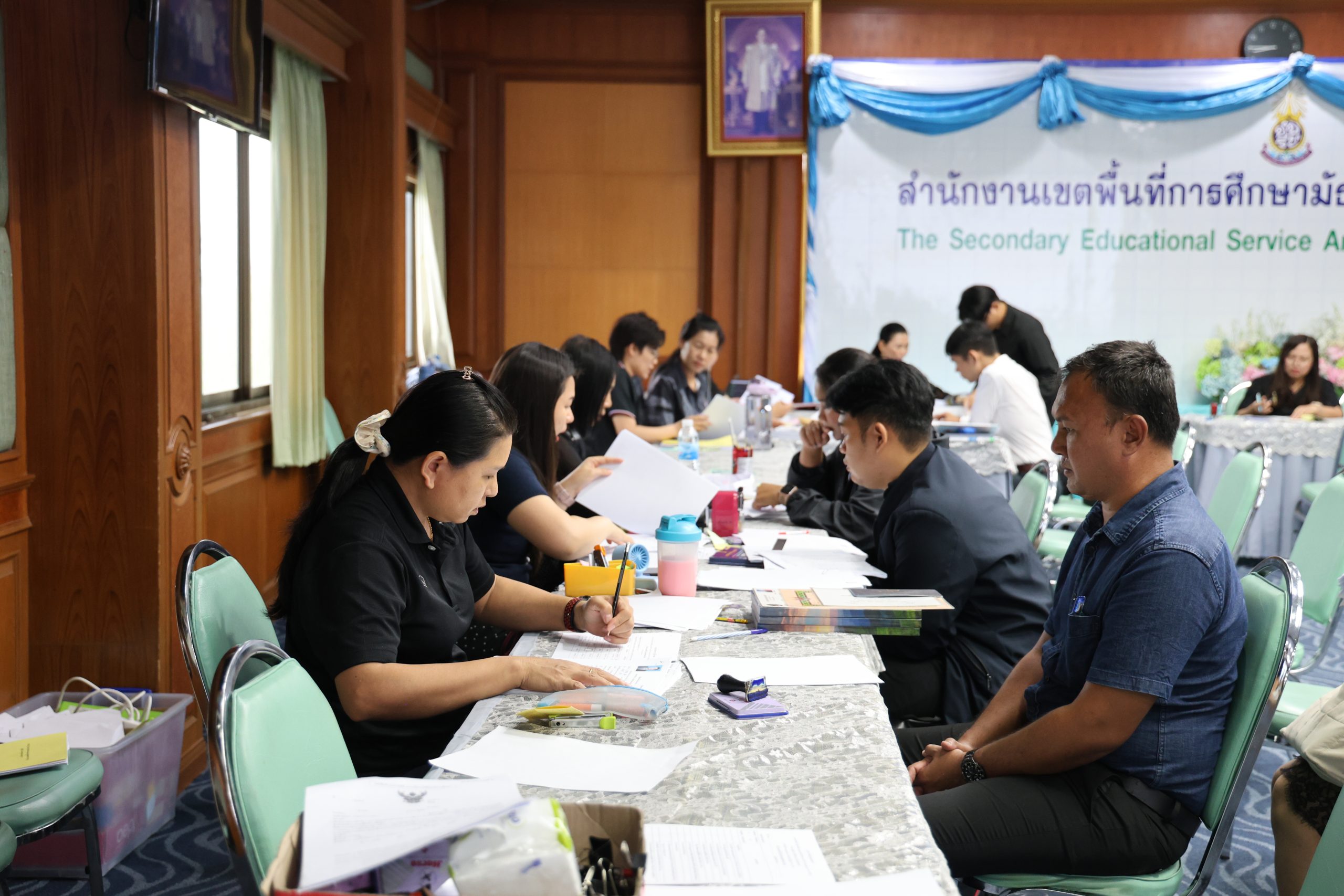 การรับสมัครคัดเลือกบุคคล เพื่อบรรจุและแต่งตั้งเข้ารับราชการเป็นข้าราชการครูและบุคลากรทางการศึกษา ตำแหน่งครูผู้ช่วย กรณีที่มีความจำเป็นหรือมีเหตุพิเศษ