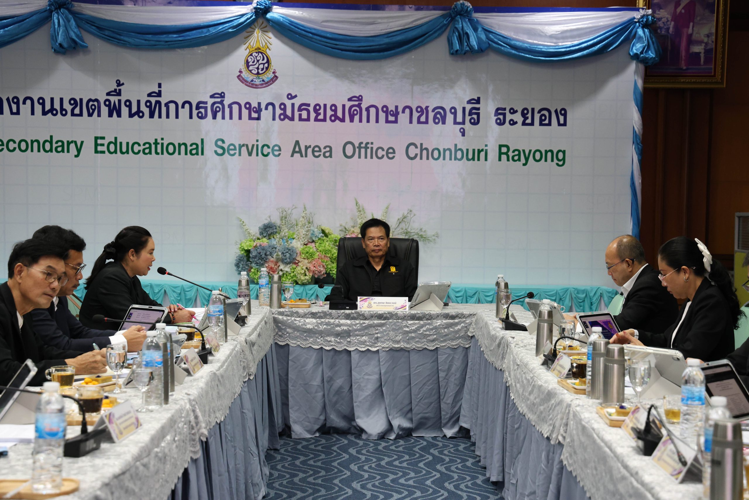 สพม.ชลบุรี ระยอง จัดประชุม อ.ก.ค.ศ. เขตพื้นที่การศึกษา ครั้งที่ 8/2569 ขับเคลื่อนงานบริหารงานบุคคล มุ่งยกระดับคุณภาพการศึกษาในพื้นที่